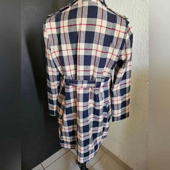Classic Plaid  Winter Jacket - Picture 6 of 8